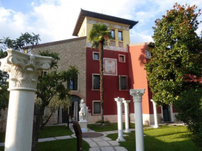 Отель Residence Villa Vinco  Треньяго
